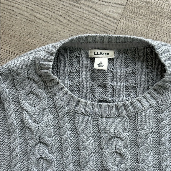 L.L.BEAN Grey Cable Knit Pullover Sweater - Picture 2 of 6
